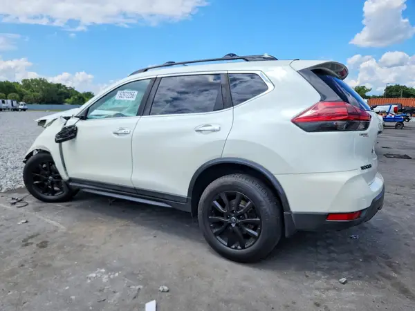 5N1AT2MV4JC812281 2018 NISSAN ROGUE - Image 2