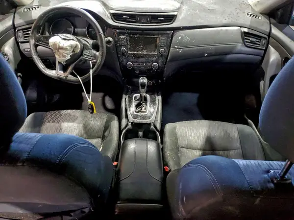 5N1AT2MV4JC821627 2018 NISSAN ROGUE - Image 8