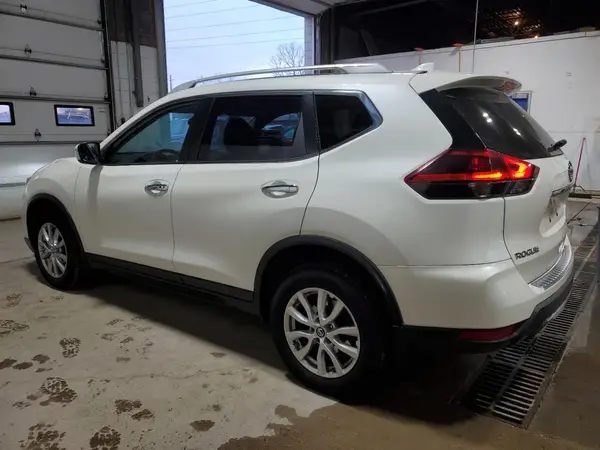 5N1AT2MV4JC826651 2018 NISSAN ROGUE - Image 2