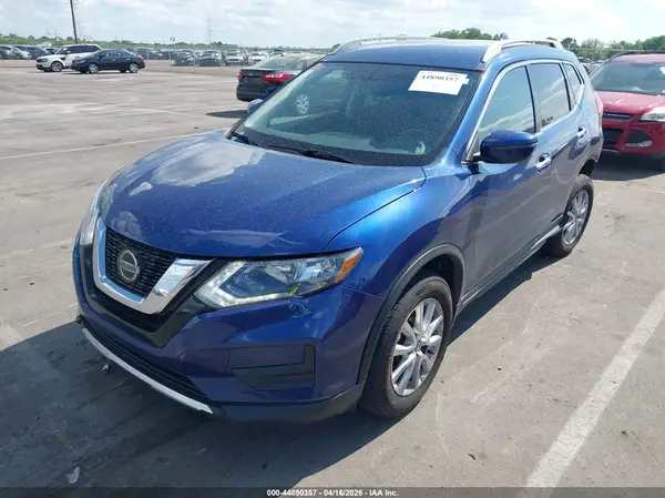 5N1AT2MV4JC827055 2018 NISSAN ROGUE - Image 2