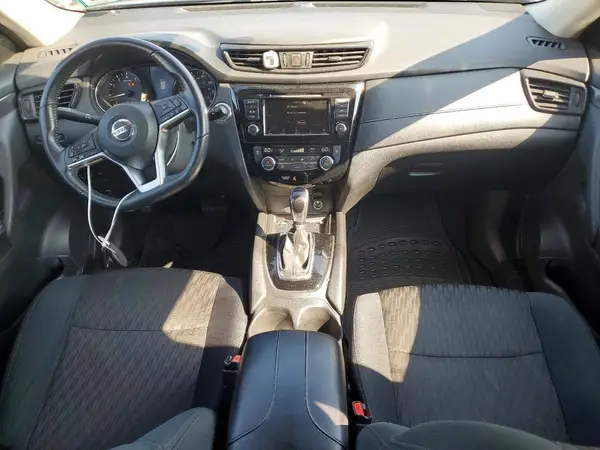 5N1AT2MV4JC828769 2018 NISSAN ROGUE - Image 8