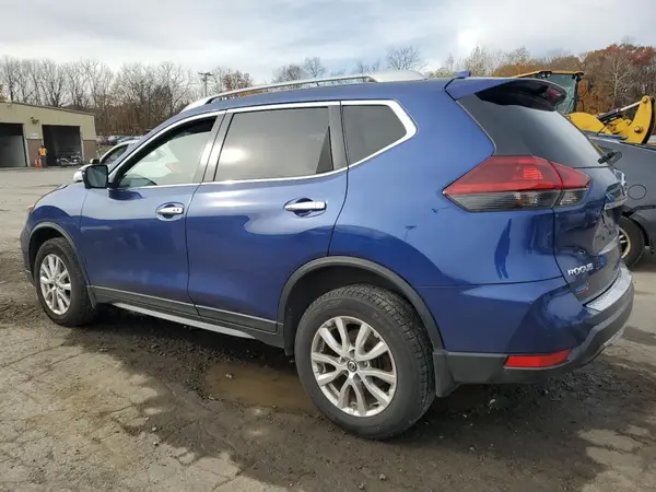 5N1AT2MV4JC836113 2018 NISSAN ROGUE - Image 2