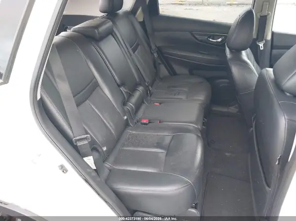 5N1AT2MV4JC839271 2018 NISSAN ROGUE - Image 8