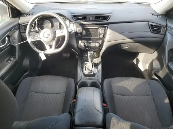 5N1AT2MV4JC841053 2018 NISSAN ROGUE - Image 8