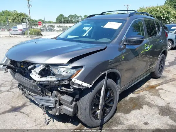 5N1AT2MV4JC841425 2018 NISSAN ROGUE - Image 2
