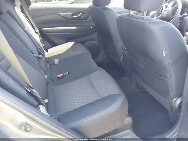 5N1AT2MV4JC841425 2018 NISSAN ROGUE - Image 8