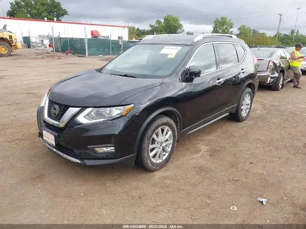 5N1AT2MV4JC849511 2018 NISSAN ROGUE - Image 2