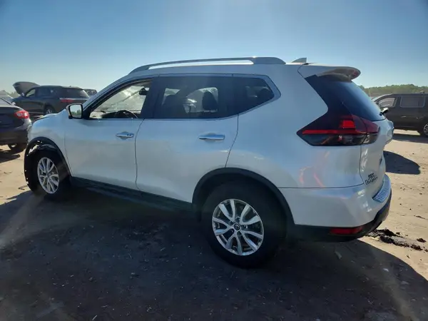 5N1AT2MV4JC850593 2018 NISSAN ROGUE - Image 2