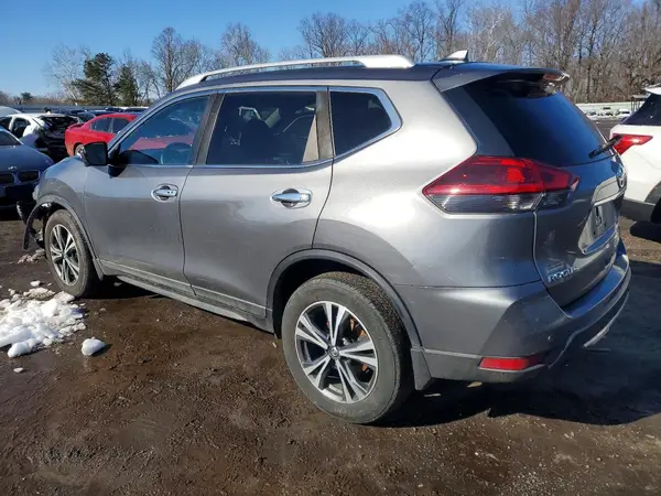 5N1AT2MV4KC753475 2019 NISSAN ROGUE - Image 2