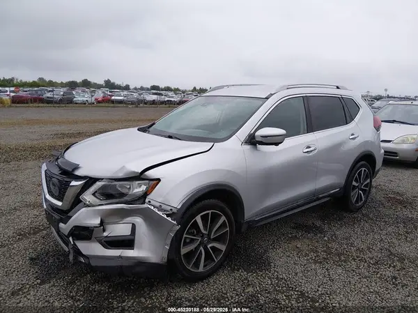 5N1AT2MV4KC764654 2019 NISSAN ROGUE - Image 2
