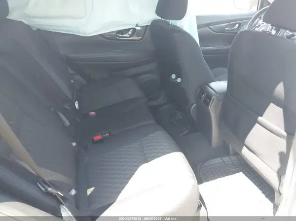 5N1AT2MV4KC770180 2019 NISSAN ROGUE - Image 8