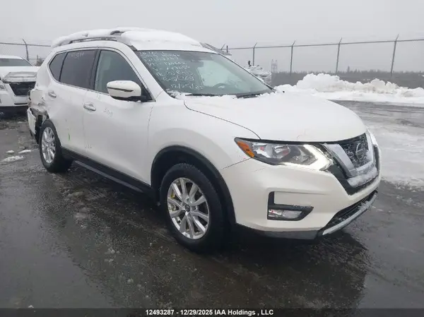 5N1AT2MV4KC777050 2019 NISSAN ROGUE - Image 1