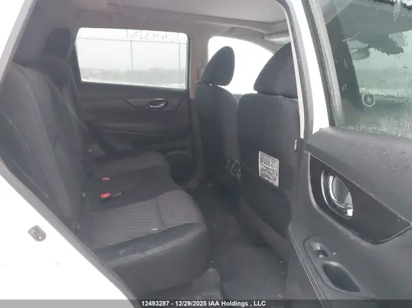 5N1AT2MV4KC777050 2019 NISSAN ROGUE - Image 8