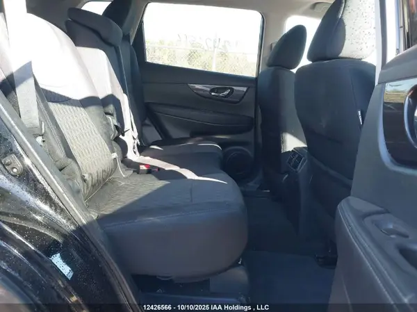 5N1AT2MV4KC792857 2019 NISSAN ROGUE - Image 8