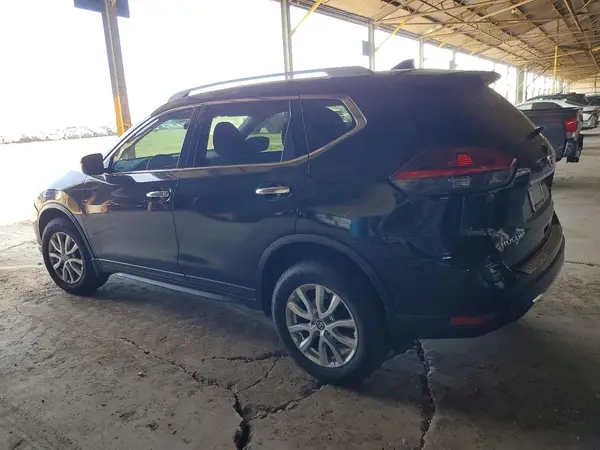 5N1AT2MV4KC802738 2019 NISSAN ROGUE - Image 2