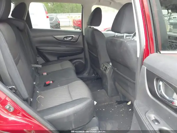 5N1AT2MV4KC810144 2019 NISSAN ROGUE - Image 8