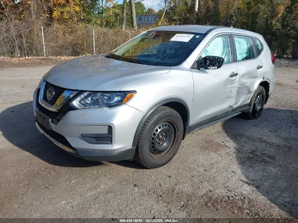 5N1AT2MV4KC815411 2019 NISSAN ROGUE - Image 2
