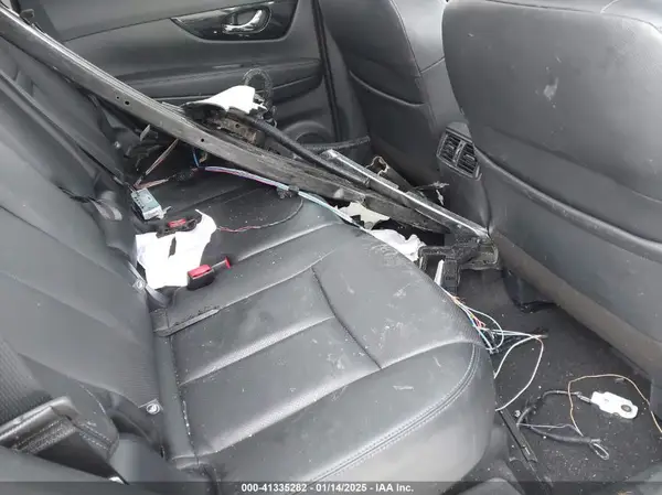 5N1AT2MV4KC815652 2019 NISSAN ROGUE - Image 8