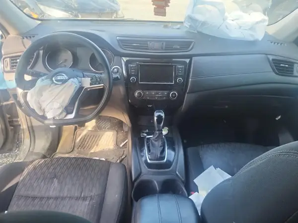 5N1AT2MV4KC817563 2019 NISSAN ROGUE - Image 8