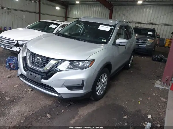 5N1AT2MV4KC818244 2019 NISSAN ROGUE - Image 2
