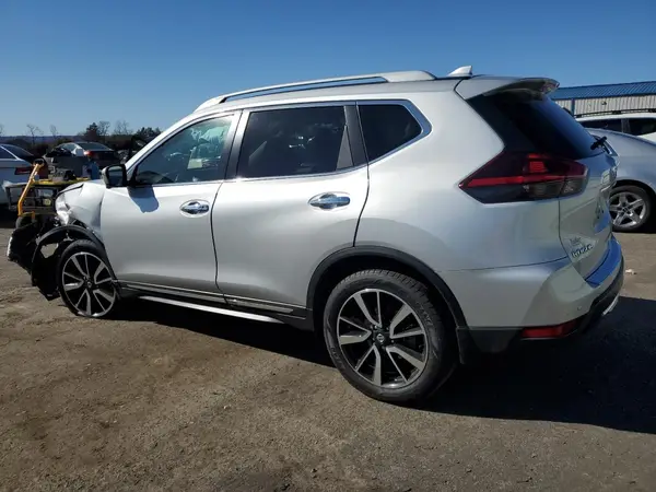 5N1AT2MV4KC824819 2019 NISSAN ROGUE - Image 2