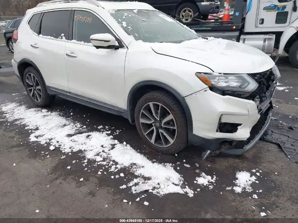 5N1AT2MV4KC825484 2019 NISSAN ROGUE - Image 1