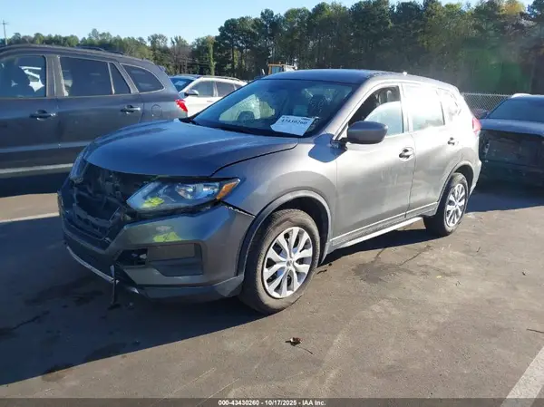 5N1AT2MV4KC828532 2019 NISSAN ROGUE - Image 2