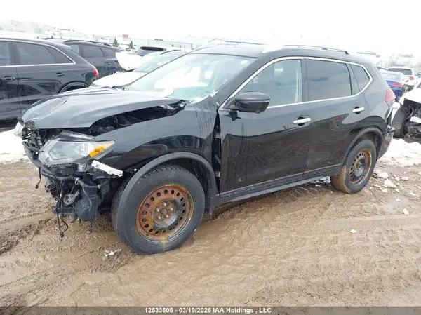 5N1AT2MV4KC835366 2019 NISSAN ROGUE - Image 2