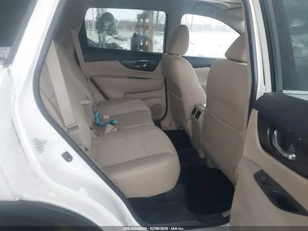 5N1AT2MV4KC842303 2019 NISSAN ROGUE - Image 8