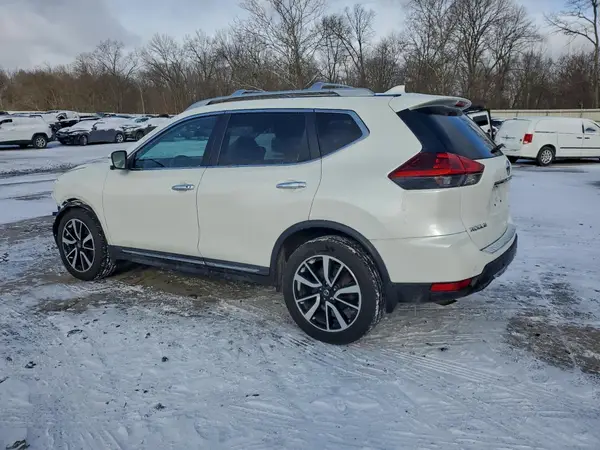 5N1AT2MV4LC700826 2020 NISSAN ROGUE - Image 2