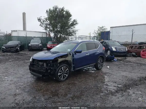 5N1AT2MV4LC708392 2020 NISSAN ROGUE - Image 2