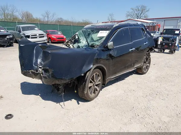 5N1AT2MV4LC722664 2020 NISSAN ROGUE - Image 2