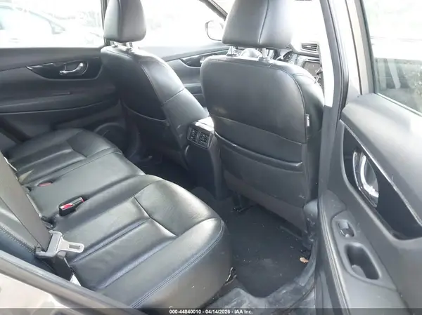 5N1AT2MV4LC724561 2020 NISSAN ROGUE - Image 8