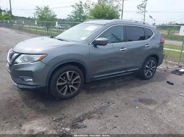 5N1AT2MV4LC725628 2020 NISSAN ROGUE - Image 2