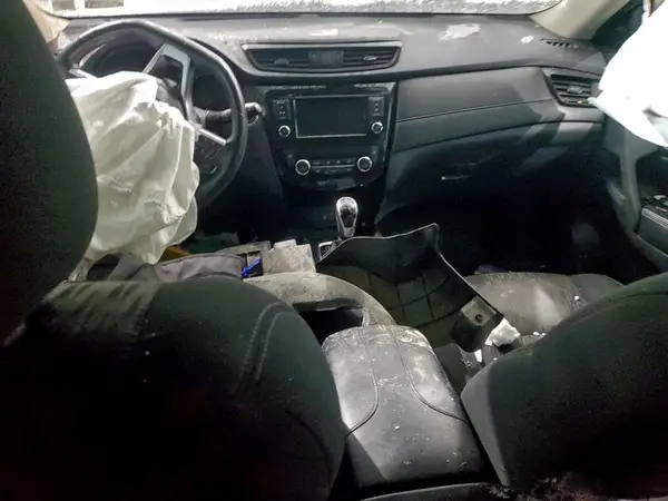 5N1AT2MV4LC733499 2020 NISSAN ROGUE - Image 8
