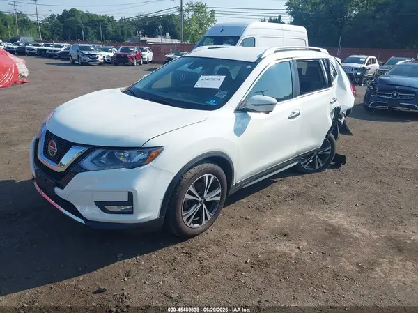 5N1AT2MV4LC743689 2020 NISSAN ROGUE - Image 2
