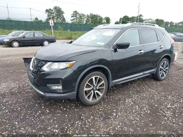 5N1AT2MV4LC759827 2020 NISSAN ROGUE - Image 2