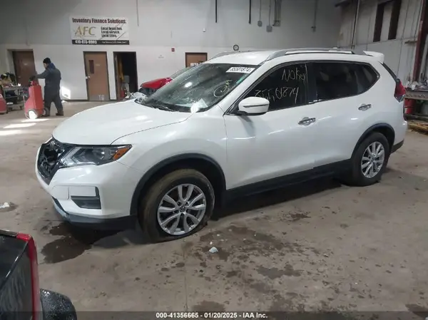 5N1AT2MV4LC779172 2020 NISSAN ROGUE - Image 2