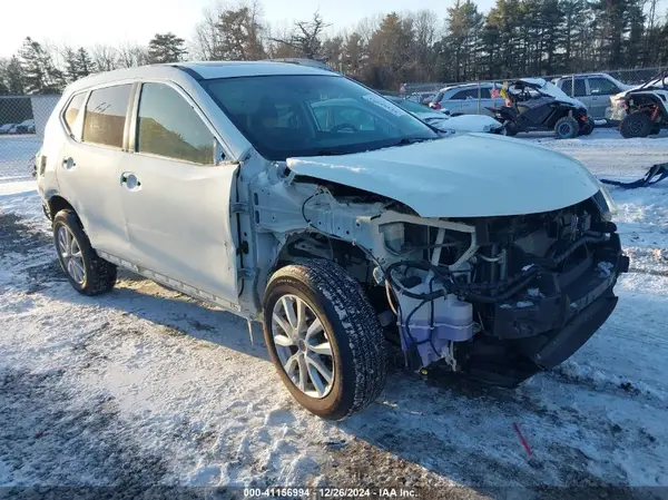 5N1AT2MV4LC782461 2020 NISSAN ROGUE - Image 1