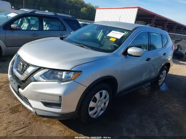 5N1AT2MV4LC793377 2020 NISSAN ROGUE - Image 2