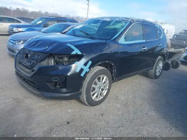 5N1AT2MV4LC798143 2020 NISSAN ROGUE - Image 2