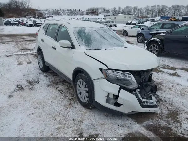 5N1AT2MV4LC802529 2020 NISSAN ROGUE - Image 1