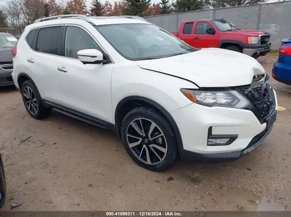 5N1AT2MV4LC802630 2020 NISSAN ROGUE - Image 1