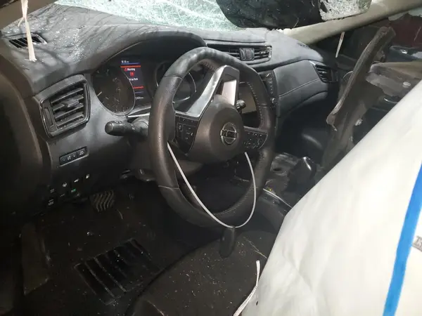 5N1AT2MV4LC804894 2020 NISSAN ROGUE - Image 8