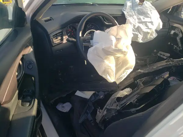 5N1AT2MV4LC811053 2020 NISSAN ROGUE - Image 8