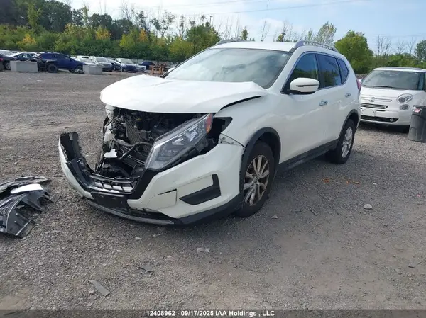 5N1AT2MV4LC814292 2020 NISSAN ROGUE - Image 2