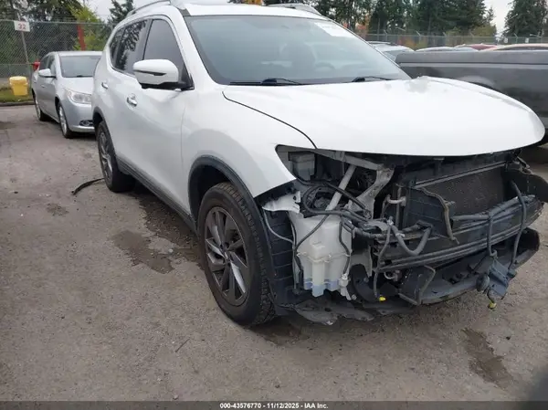 5N1AT2MV5GC734604 2016 NISSAN ROGUE - Image 1