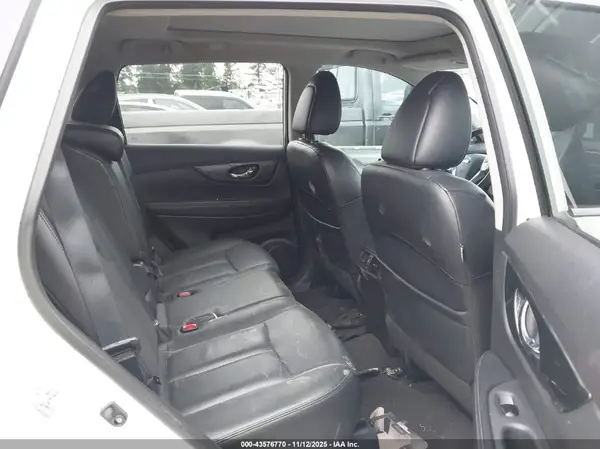 5N1AT2MV5GC734604 2016 NISSAN ROGUE - Image 8
