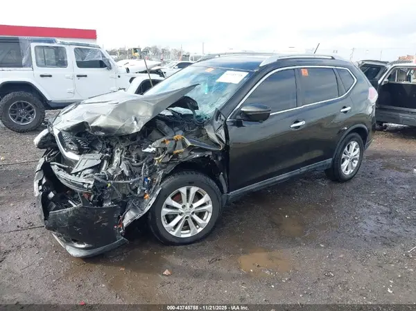 5N1AT2MV5GC737292 2016 NISSAN ROGUE - Image 2