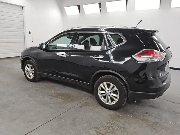 5N1AT2MV5GC740063 2016 NISSAN ROGUE - Image 2